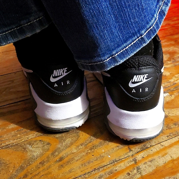 I am not selling this item. - Picture 3 of 3